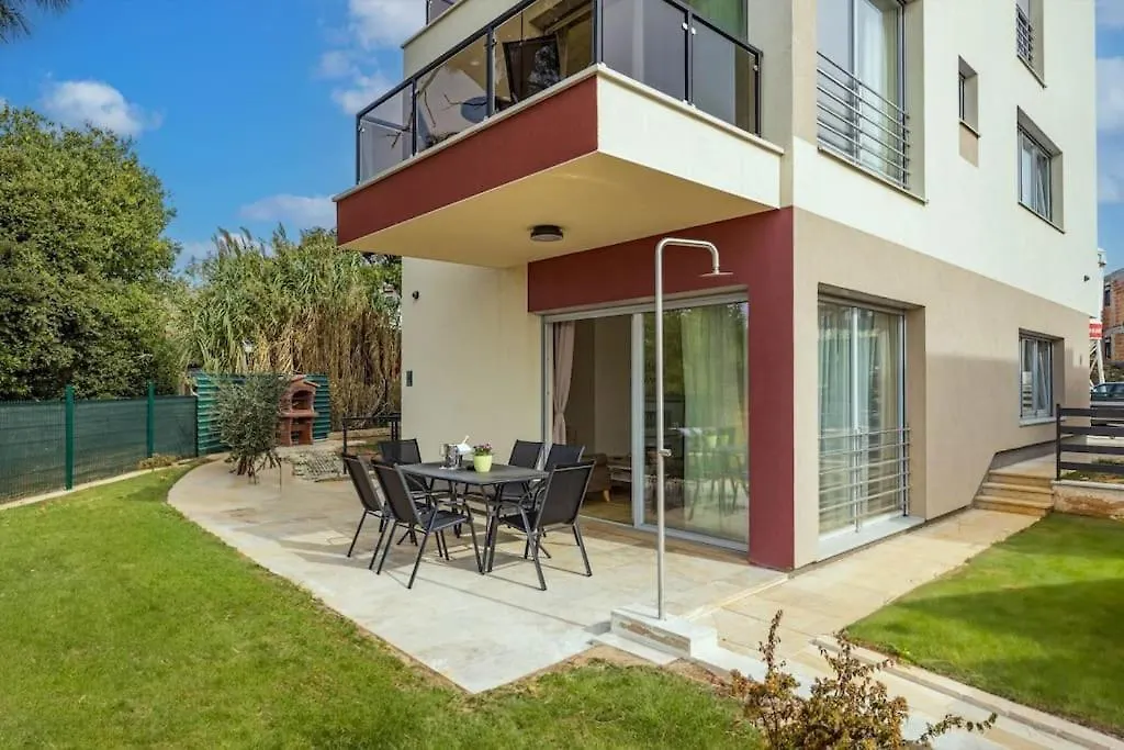 Villa Palma - Seaside Luxury Villa For 6 Person! Pula Croatia